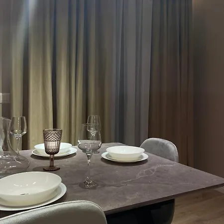 Casa Luxe Apartment Kashari